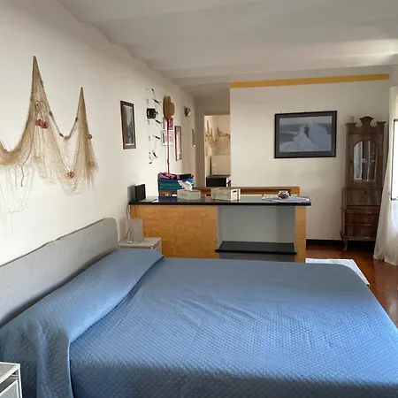 Dai Pescatori Nervi 펜션 *